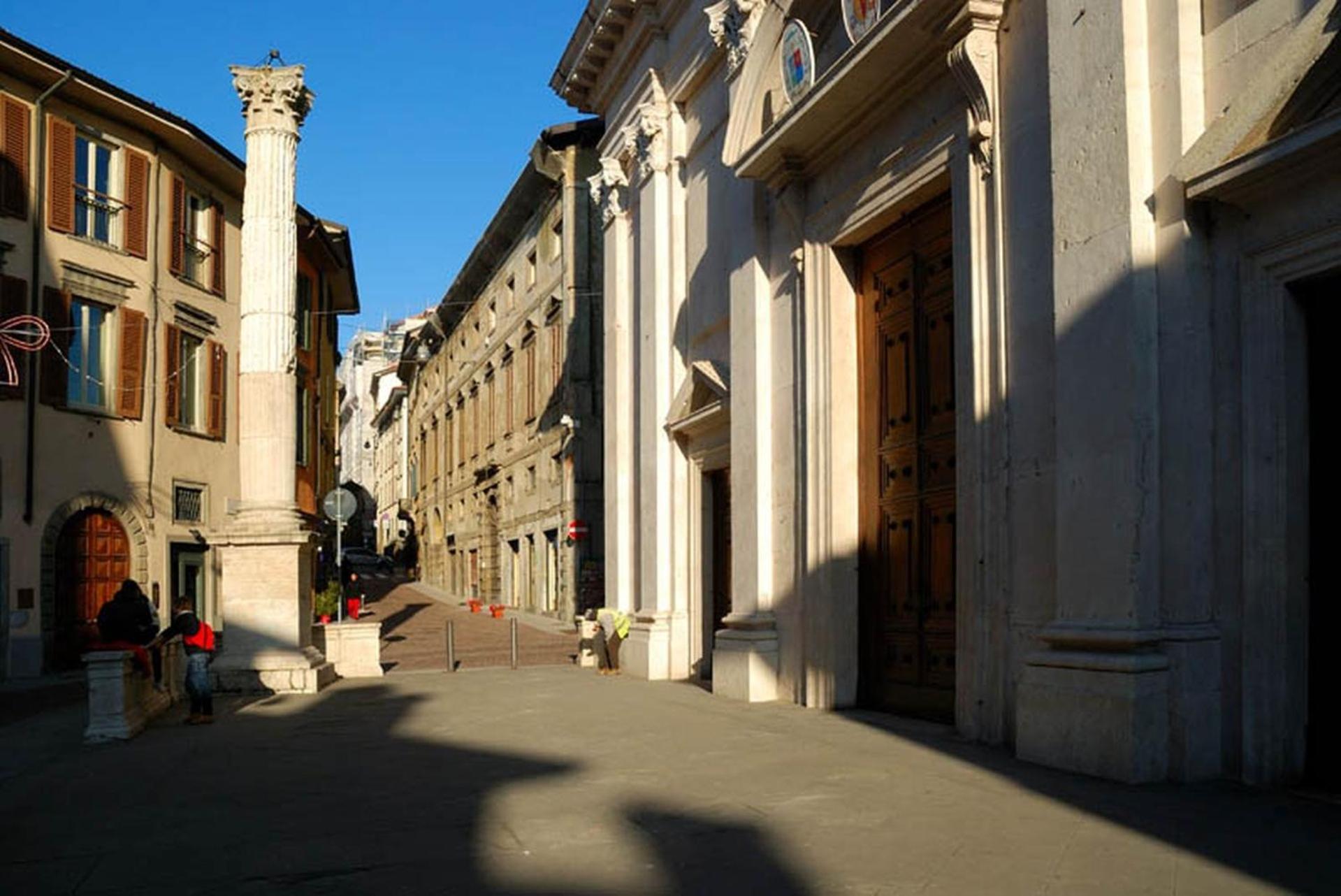 Magic Place Bergamo! Relax Apartment With Terrace In The Heart Of The City Kültér fotó